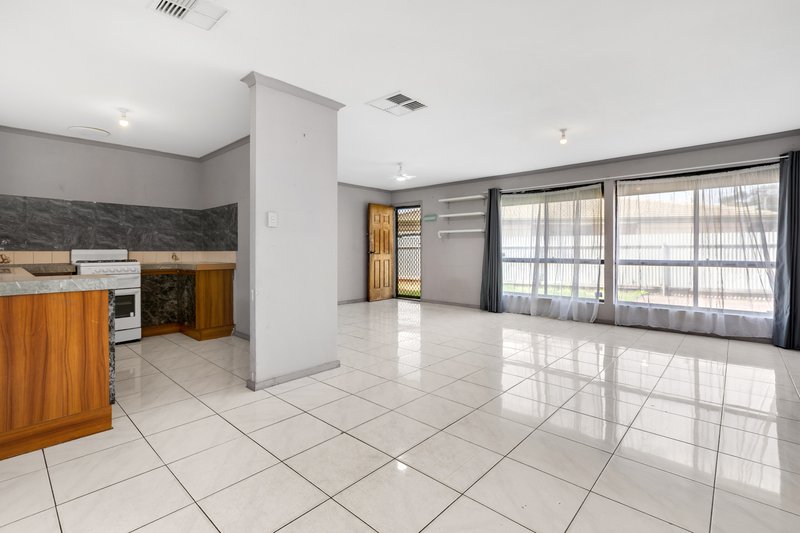 Photo - 32 Anderson Walk, Smithfield SA 5114 - Image 6
