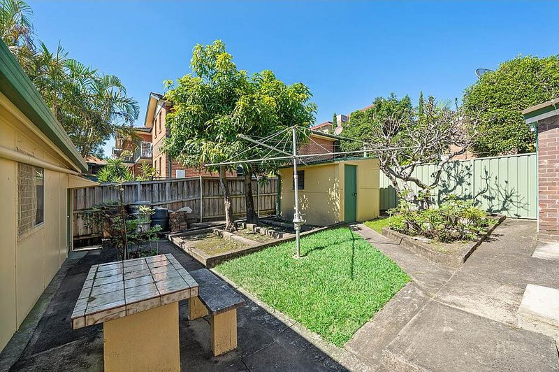 Photo - 32 Angelo Street, Burwood NSW 2134 - Image 7