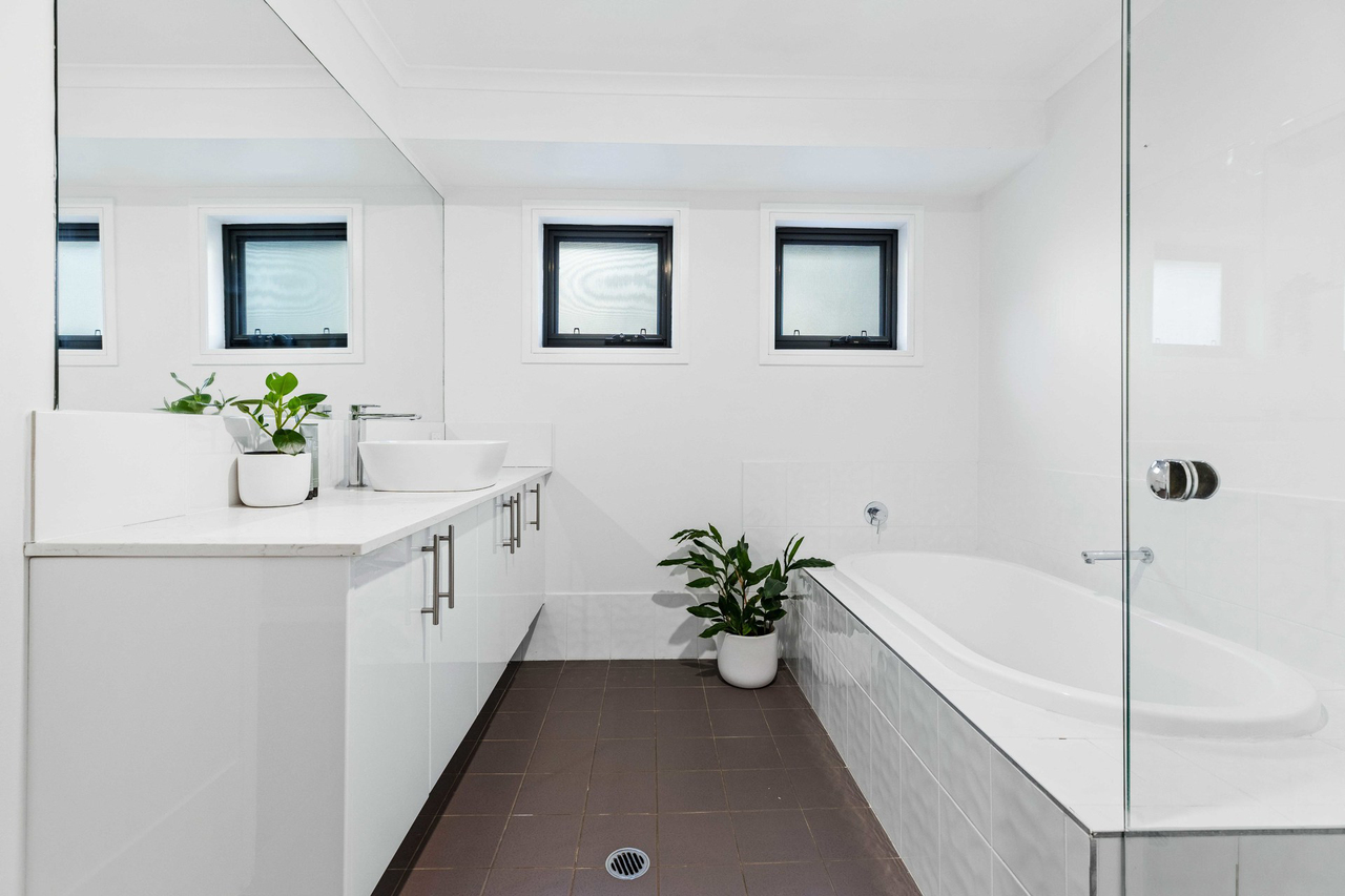 4-bedroom house at 32 ANGOPHORA DRIVE, Pokolbin NSW 2320, Singleton, New South Wales