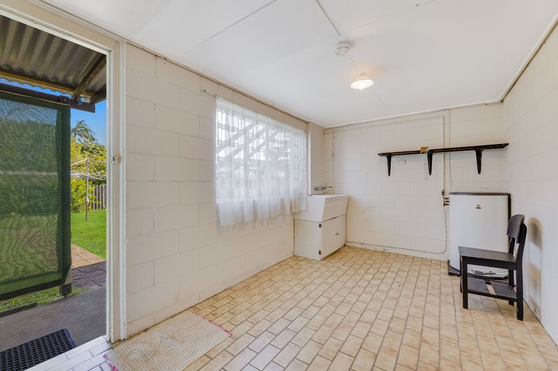 Photo - 32 Anning Avenue, Golden Beach QLD 4551 - Image 11