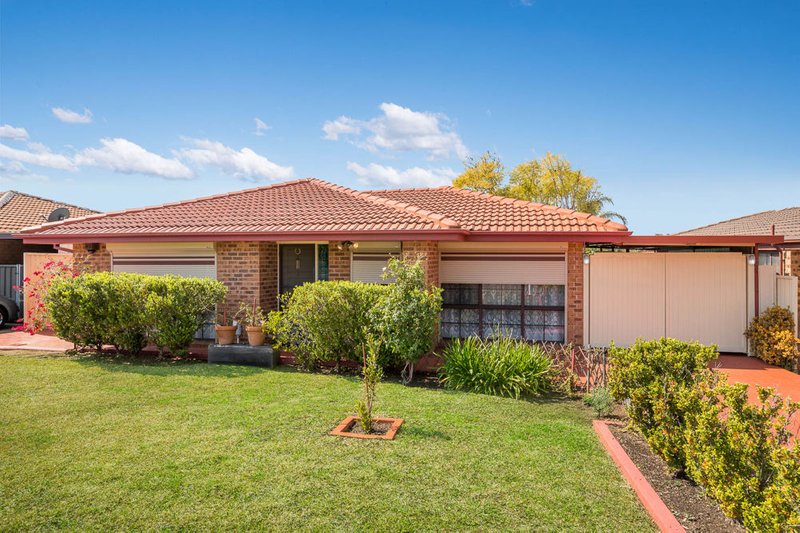 Photo - 32 Aquilina Drive, Plumpton NSW 2761 - Image 11