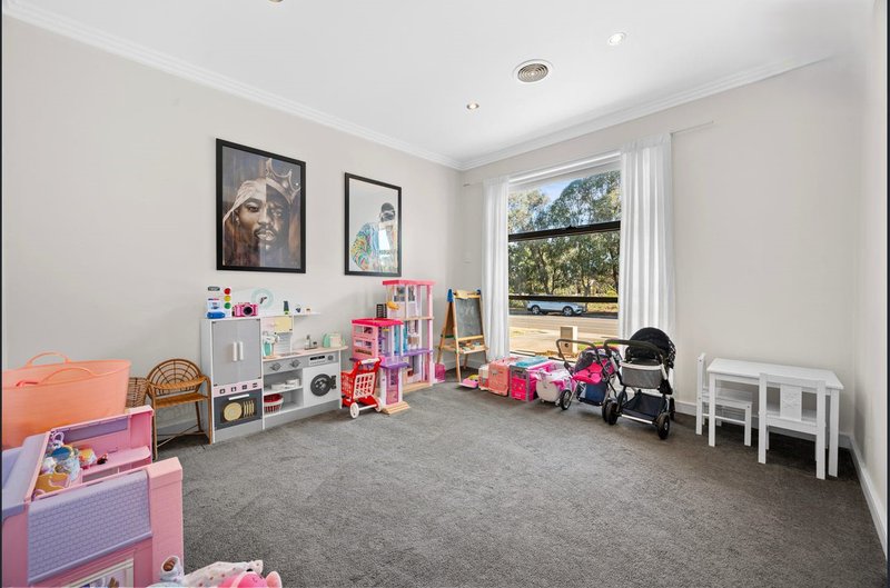 Photo - 32 Arnolds Creek Boulevard, Harkness VIC 3337 - Image 12