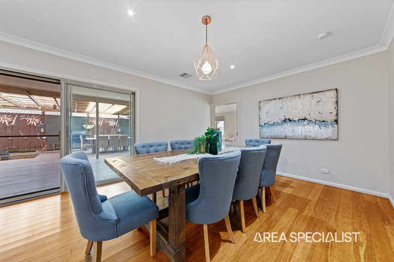 Photo - 32 Arthur Phillip Drive, Pakenham VIC 3810 - Image 15