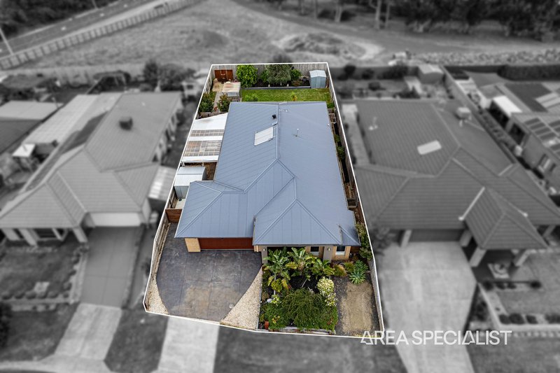 Photo - 32 Arthur Phillip Drive, Pakenham VIC 3810 - Image 30