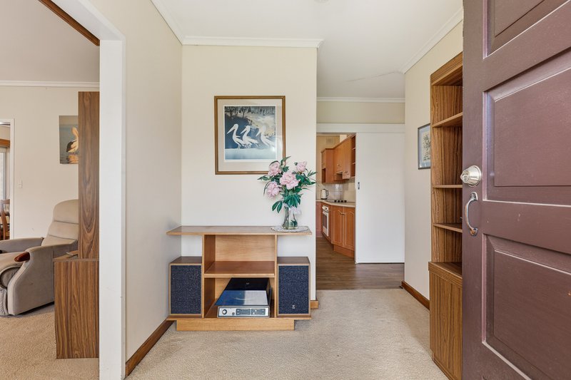 Photo - 32 Auricht Road, Hahndorf SA 5245 - Image 4