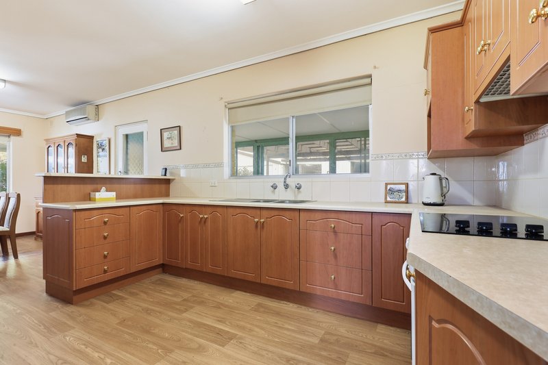 Photo - 32 Auricht Road, Hahndorf SA 5245 - Image 7