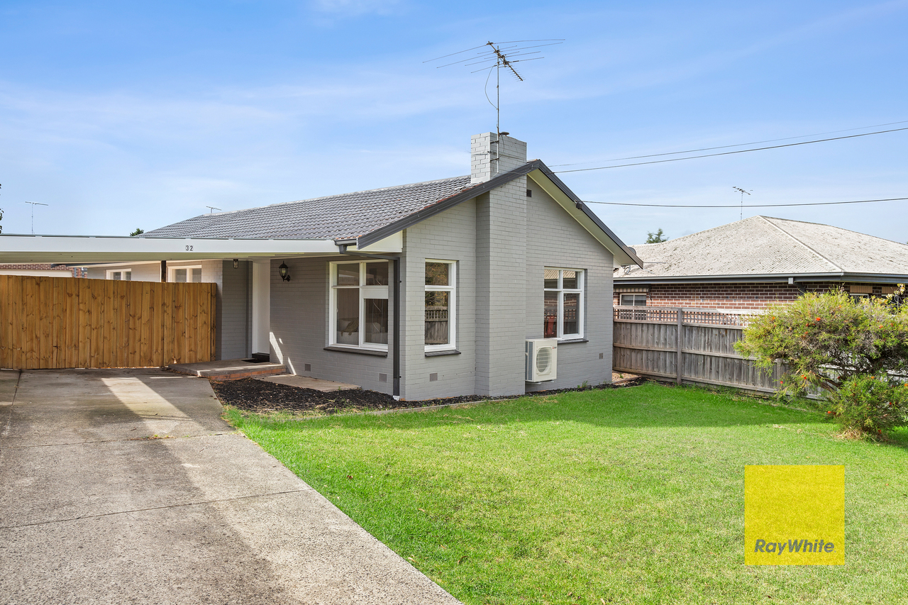 32 Autumn Street, Belmont, VIC 3216 - Image 1