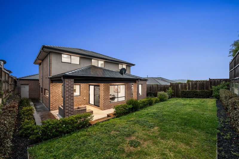 Photo - 32 Baddeley Circuit, Croydon VIC 3136 - Image 14