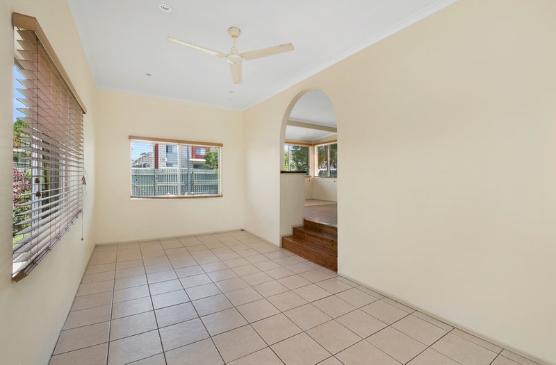 Photo - 32 Bailey Road, Deception Bay QLD 4508 - Image 6