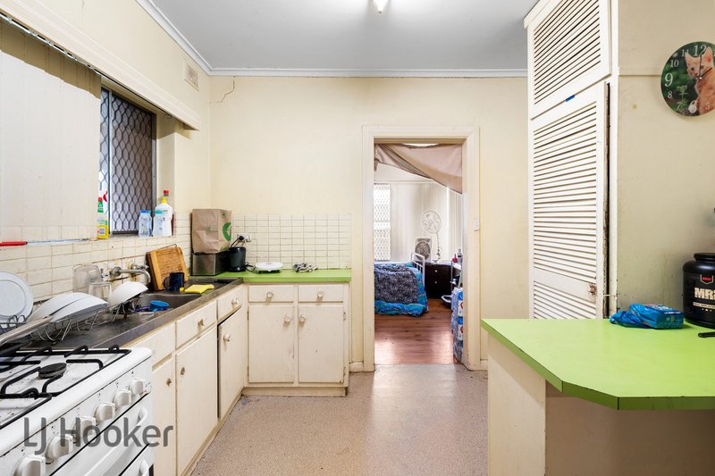 Photo - 32 Bains Road, Morphett Vale SA 5162 - Image 3