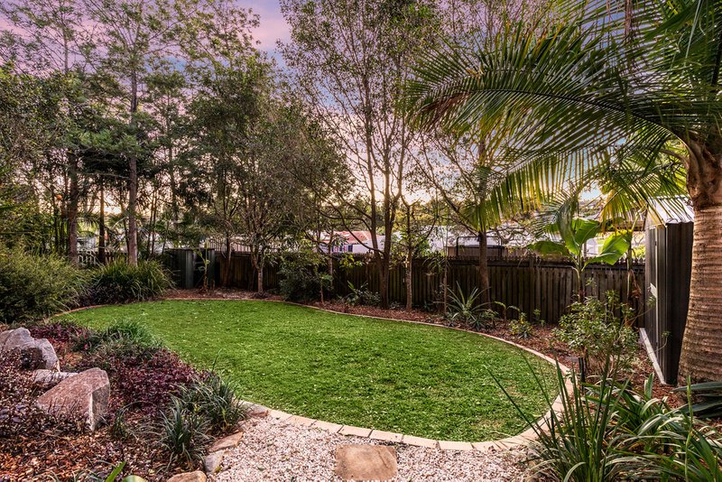 Photo - 32 Ballinger Crescent, Albany Creek QLD 4035 - Image 16