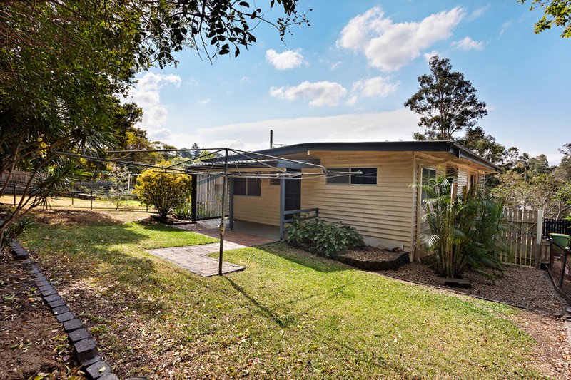 32 Bargo Street, Arana Hills QLD 4054