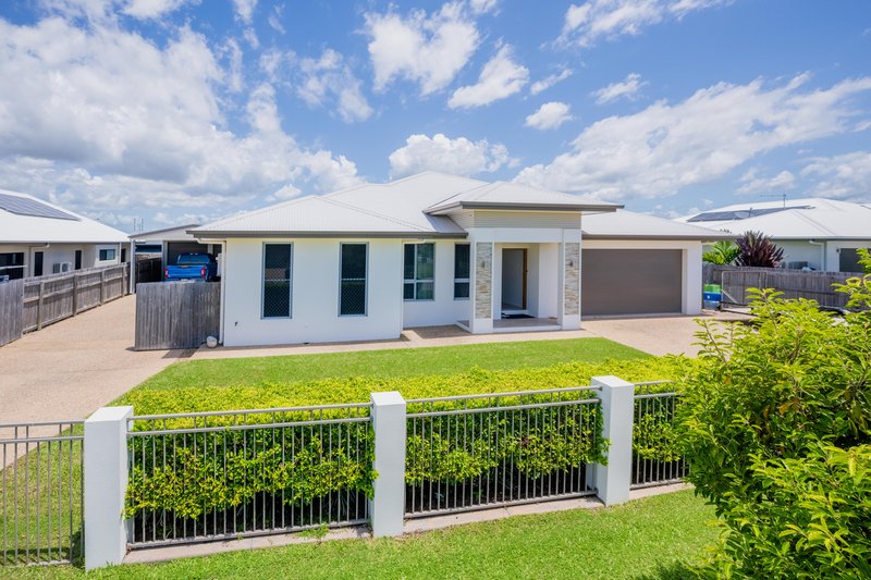 32 Barklya Street, Mount Low QLD 4818