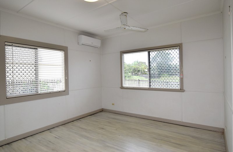 Photo - 32 Barney Street, Barney Point QLD 4680 - Image 14