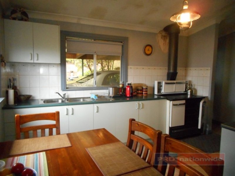 Photo - 32 Bartlett Street, Batlow NSW 2730 - Image 12