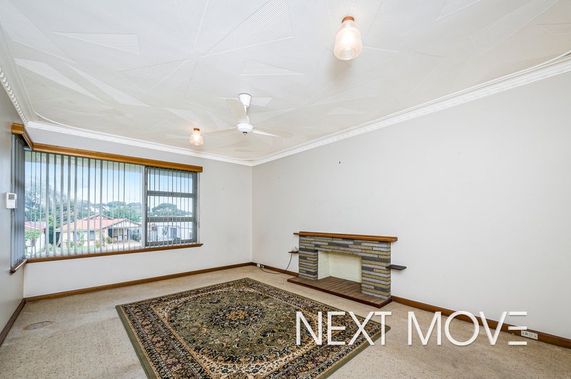 Photo - 32 Bawdan Street, Willagee WA 6156 - Image 3