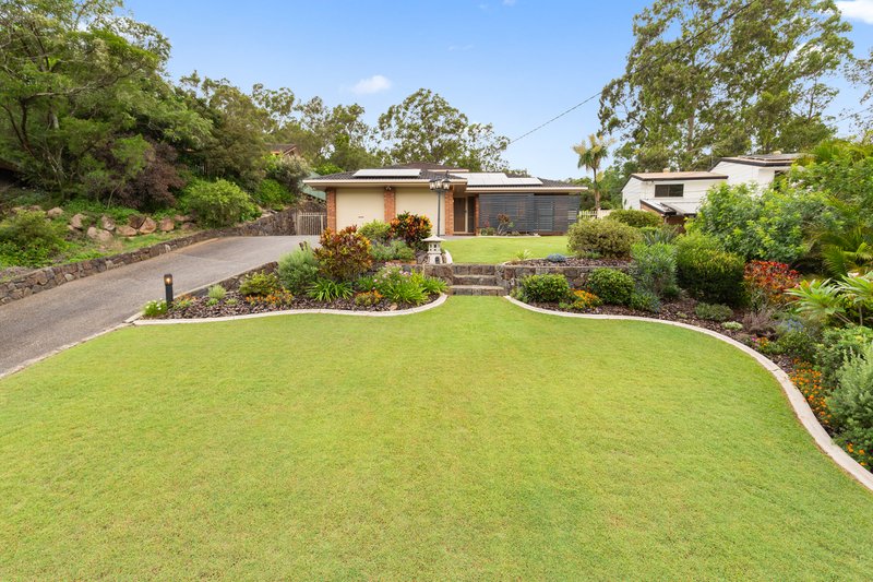 32 Bel-Air Court, Ferny Hills QLD 4055