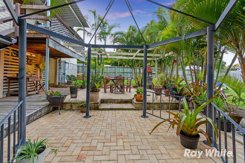 Photo - 32 Belcaro Street, Upper Mount Gravatt QLD 4122 - Image 9