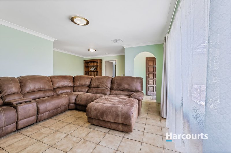 Photo - 32 Belgrade Road, Wanneroo WA 6065 - Image 6