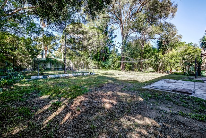 Photo - 32 Bellatrix Drive, Kingston QLD 4114 - Image 13