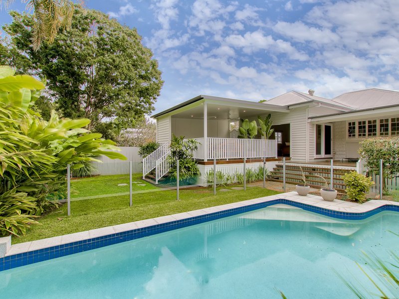 Photo - 32 Bentinck Street, Sherwood QLD 4075 - Image 22