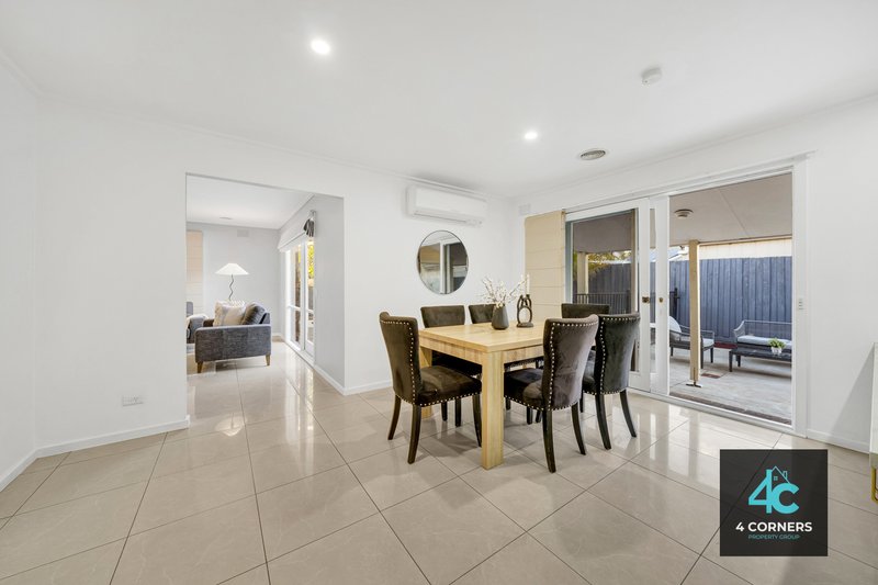 Photo - 32 Bernhardt Avenue, Hoppers Crossing VIC 3029 - Image 7