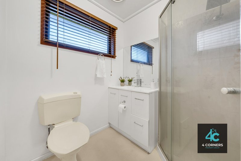 Photo - 32 Bernhardt Avenue, Hoppers Crossing VIC 3029 - Image 13