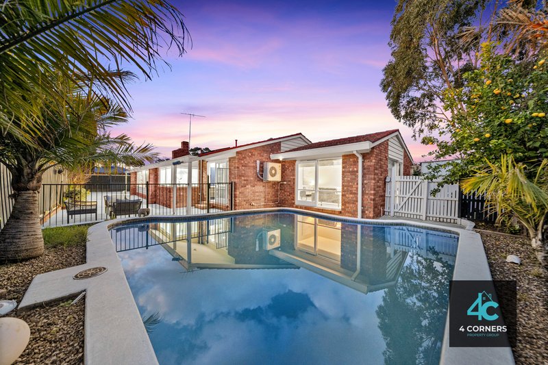 Photo - 32 Bernhardt Avenue, Hoppers Crossing VIC 3029 - Image 22