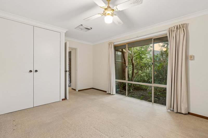 Photo - 32 Bibra Drive, Bibra Lake WA 6163 - Image 16