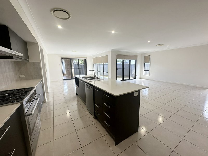 Photo - 32 Bolwarra Circuit, Wollongbar NSW 2477 - Image 4