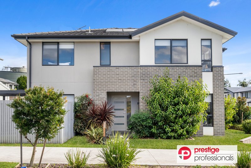 32 Boniwell Road, Moorebank NSW 2170