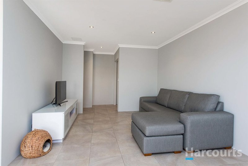 Photo - 32 Bonython Avenue, Hocking WA 6065 - Image 7