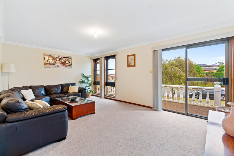 Photo - 32 Boronia Road, Bossley Park NSW 2176 - Image 7