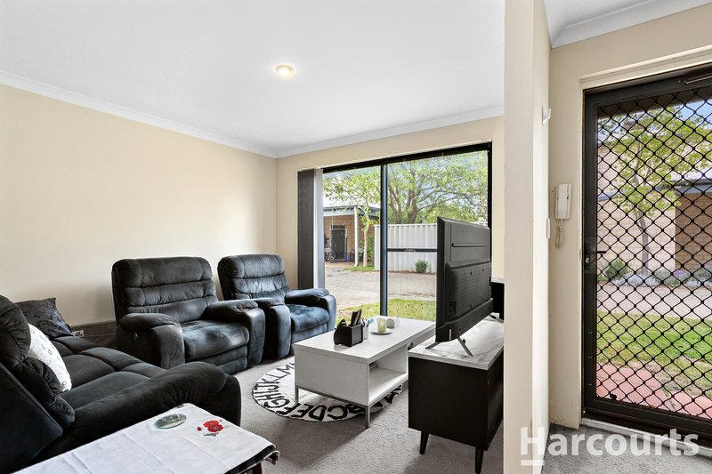 Photo - 3/2 Bortolo Drive, Greenfields WA 6210 - Image 3