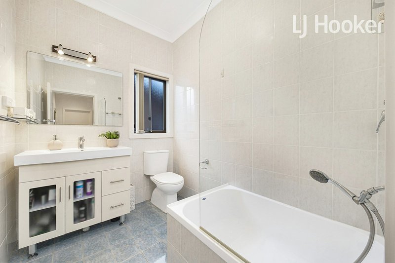 Photo - 32 Bowden St , Cabramatta NSW 2166 - Image 5