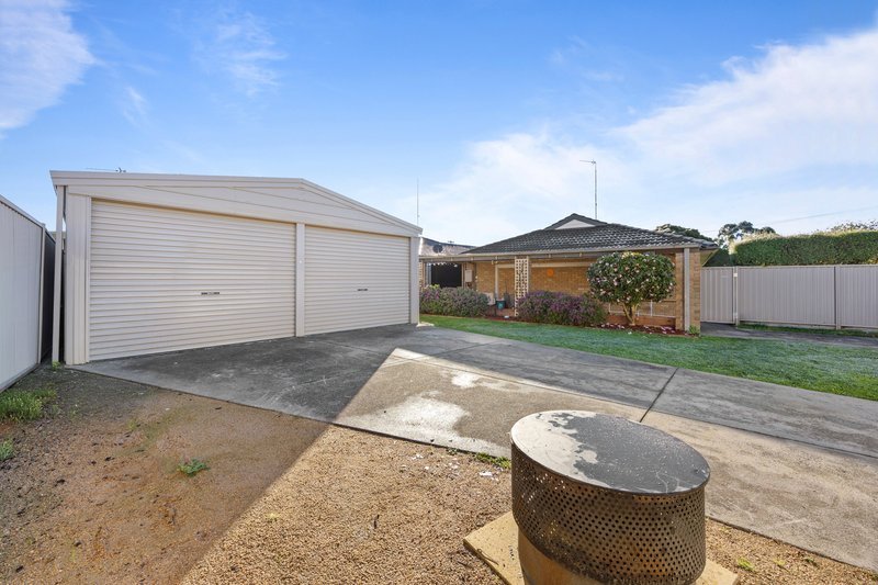 Photo - 32 Bradby Avenue, Mount Clear VIC 3350 - Image 19