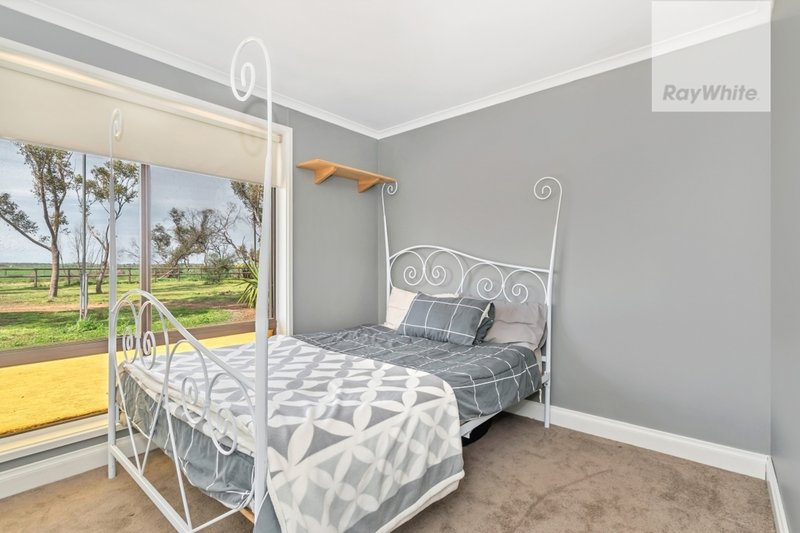 Photo - 32 Brady Road, Mallala SA 5502 - Image 10