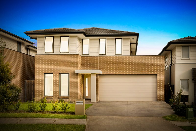 32 Braeside Crescent, The Ponds NSW 2769