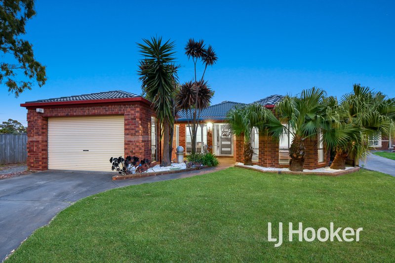 32 Branton Drive, Hampton Park VIC 3976