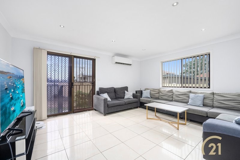 Photo - 32 Brenan Street, Fairfield NSW 2165 - Image 3