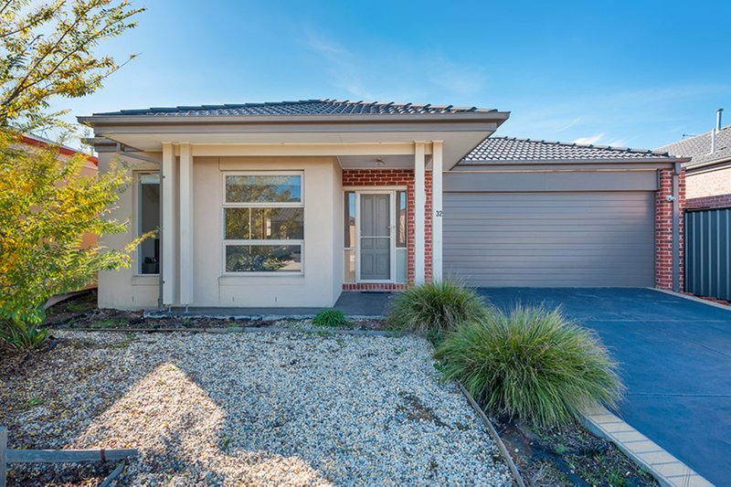 32 Brickwood Circuit, Craigieburn VIC 3064