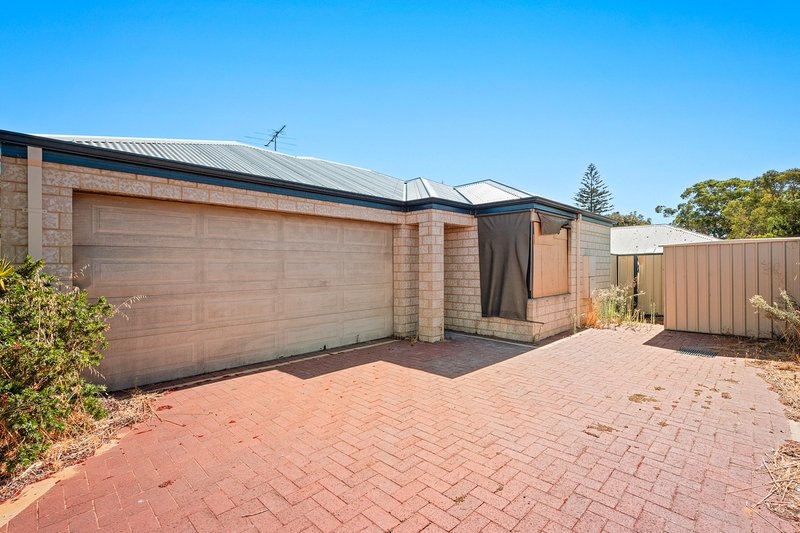 Photo - 3/2 Bright Street, Carey Park WA 6230 - Image