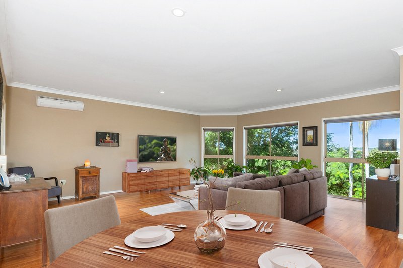 Photo - 32 Broadwater Esplanade, Bilambil Heights NSW 2486 - Image 3