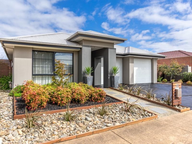 32 Bronzewing Street, Williams Landing VIC 3027