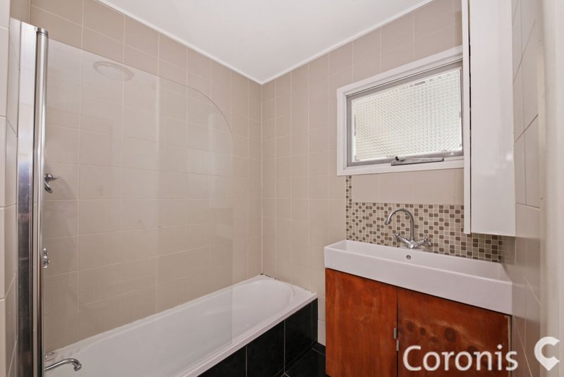 Photo - 32 Bruce Road, Woodridge QLD 4114 - Image 10