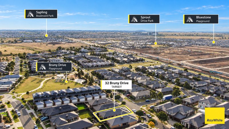 Photo - 32 Bruny Drive, Tarneit VIC 3029 - Image 17