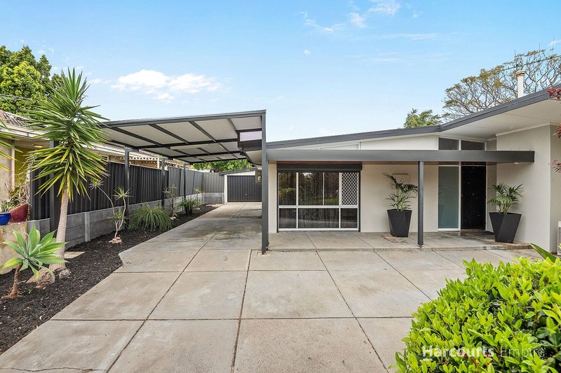 Photo - 32 Bruton Street, Balcatta WA 6021 - Image 6