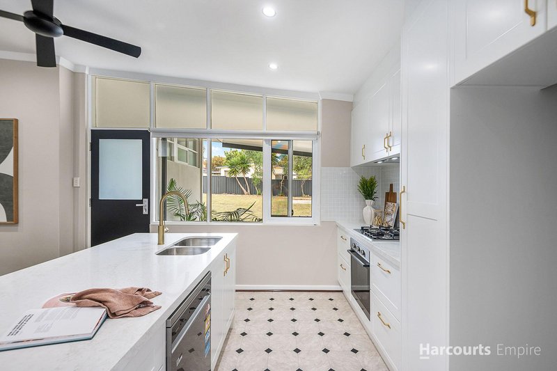 Photo - 32 Bruton Street, Balcatta WA 6021 - Image 13