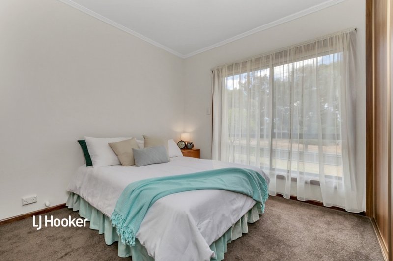 Photo - 32 Bunburra Street, Para Hills West SA 5096 - Image 8