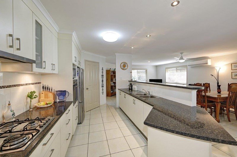 Photo - 32 Burrum Heads Rd , Burrum Heads QLD 4659 - Image 4